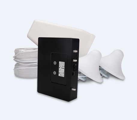 Universal-Zelluläre Antenne 700MHz 1800MHz Mobile Signal Booster Repeater LTE NR Verstärker