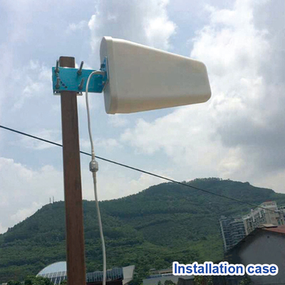 Antennen-Klotz des Whilte-Längen-33cm LP Gewinn-10dBi im Freien periodisch